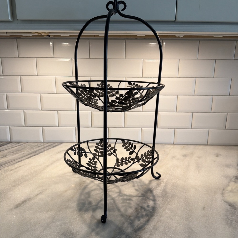 Black Wrought Iron Sturdy Rustic 2 Tier Fruit Vegetable Display Baskets